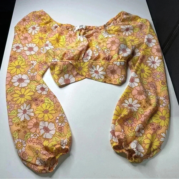 Madden NYC Juniors Floral Crop Top XL Yellow Orange Cropped Back Tie Long Sleeve - Picture 14 of 15